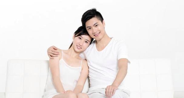 出轨后的婚姻修复之道（如何重新建立信任，让婚姻更加坚固？）