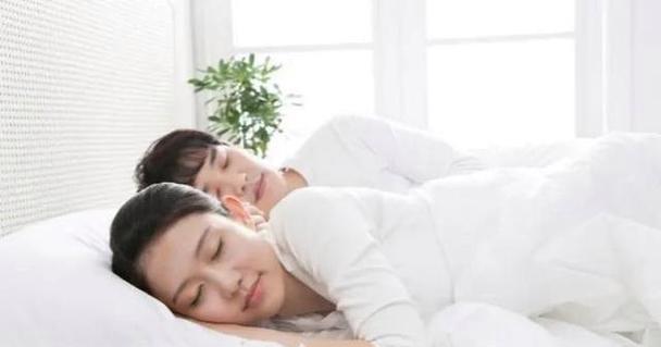 老公出轨前的征兆（掌握这些表现，提早预防婚姻危机）