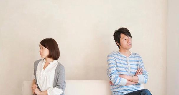 老婆出轨怎么挽回？（重拾信任，重建家庭，）