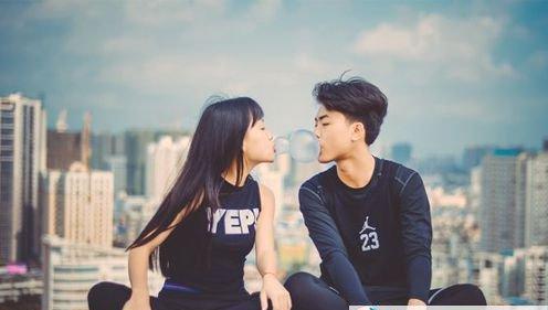 分手后如何挽回男友的心？（15个有效方法帮你赢回他的爱）
