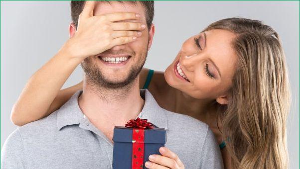 夫妻感情不好？这7招帮你增进感情！（夫妻关系如何保鲜？7个实用小技巧让你和伴侣更亲密）
