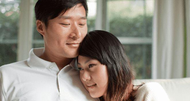 挽救出轨婚姻的正确方式（如何重建信任与爱情，让婚姻回到正轨）