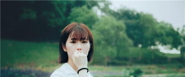 成功挽回女友的方法（让她回心转意的有效策略，分手后也有机会）