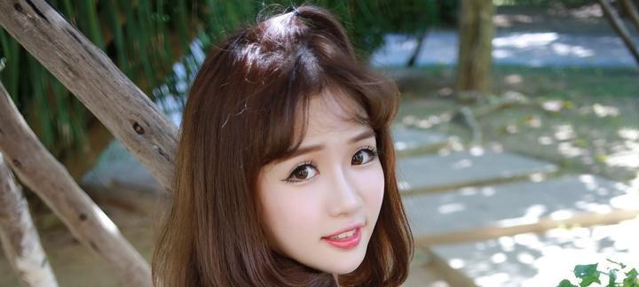 揭开女生说hhh的含义，如何巧妙撩她（掌握女生隐含的语言暗示，成功俘获TA的心）