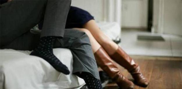 男人婚后的话语如何让女人走向出轨（危险信号揭秘）